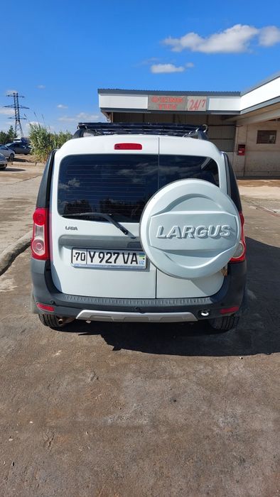 Лада Ларгус Кросс 2019 г.