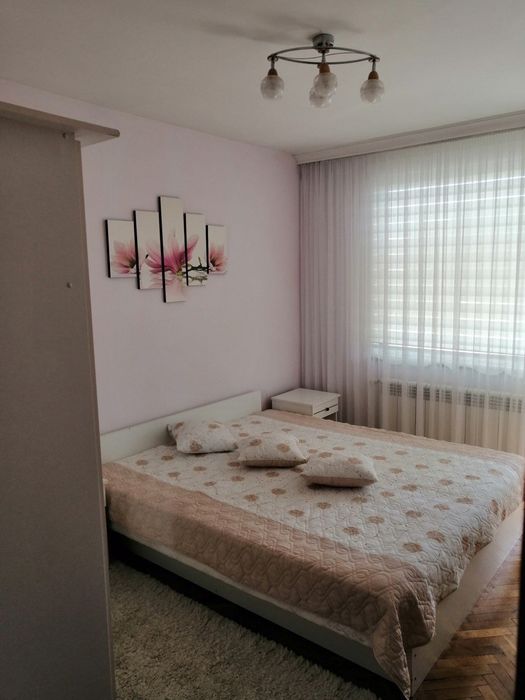 Дава се под наем Тристаен апартамент в Разград, Варош - 92 кв.м за 479.4 € - Снимка #4