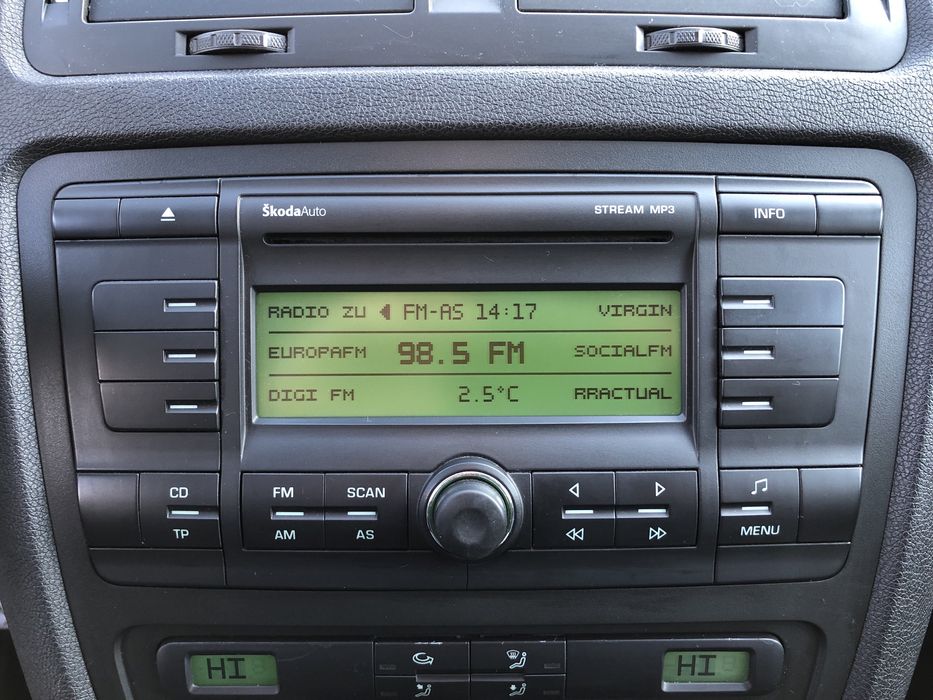 radio cd skoda octavia 2