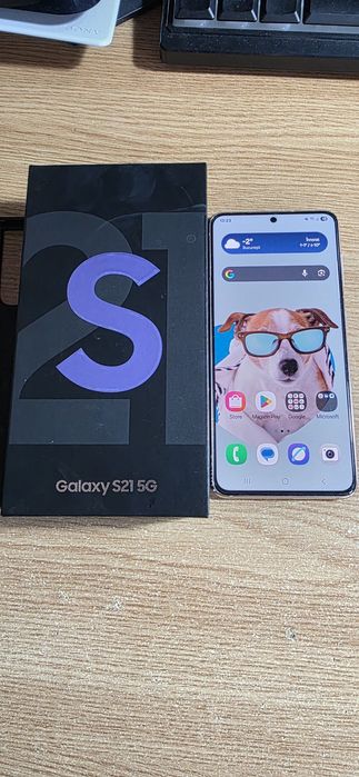 Samsung S21 8gb RAM 128gb