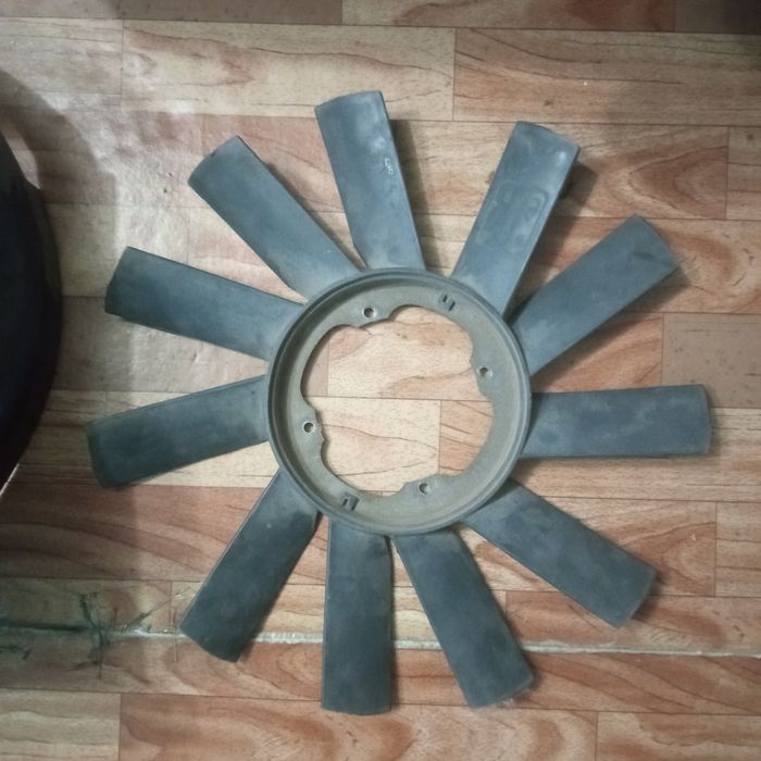 Продам комплект б/у