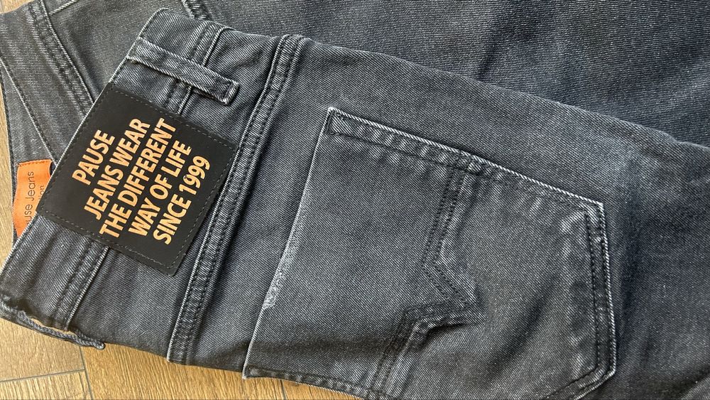 Черни дънки Pause