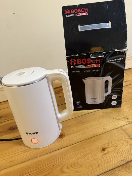 Электрический чайник BOSCH.