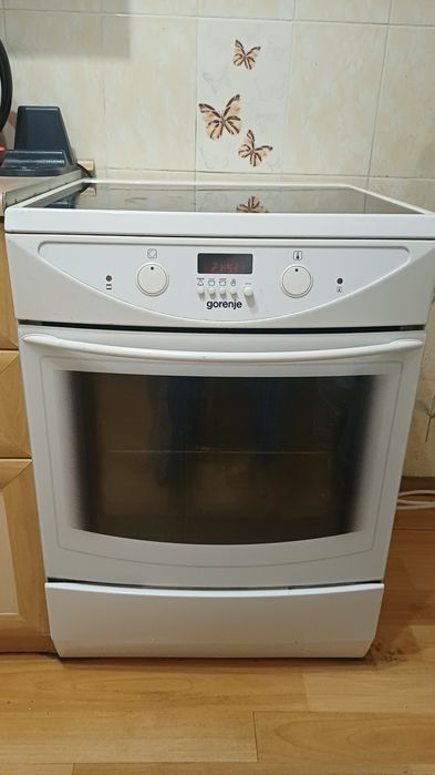 Плита Gorenje стеклокерамика