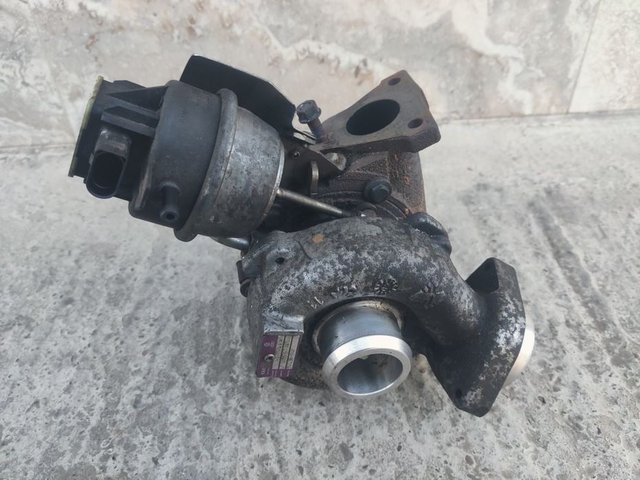 03L145702M Turbina turbosuflanta 2.0 TDI CAG CAGA A4 B8 8K Seat Exeo