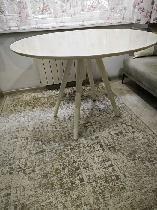 Стол кухонный круглый б/у