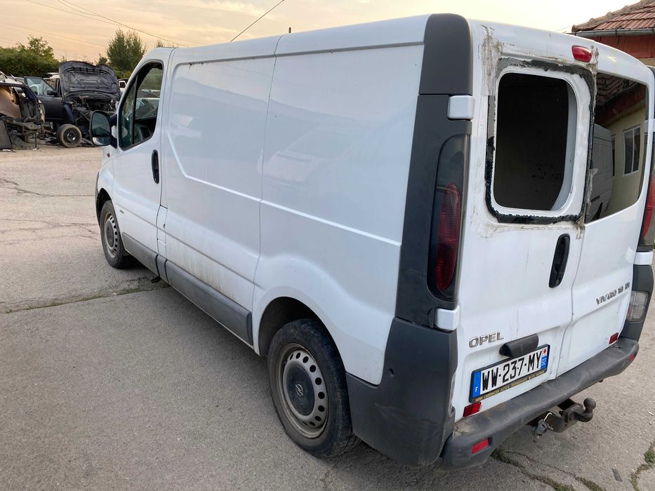 Cutie viteze Volanta Ambreiaj Disc OPEL VIVARO 1.9 DTI F9Q mediu 2006