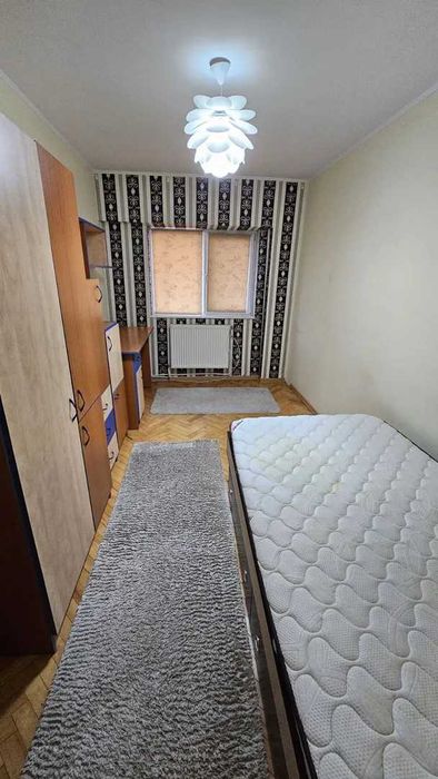 De inchiriat apartament 3 camere Vaslui, strada Traian, langa Piata Agroalimentara