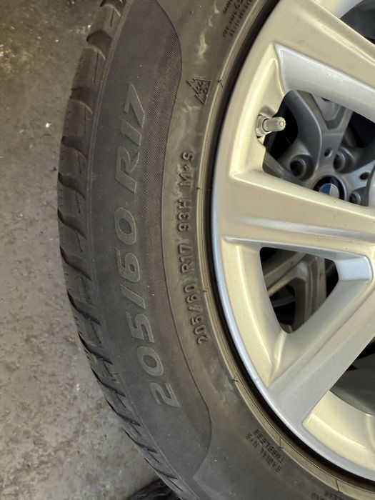 Jante originale BMW style 574 pentru X1 / X2 cu anv iarna 205/60 R17
