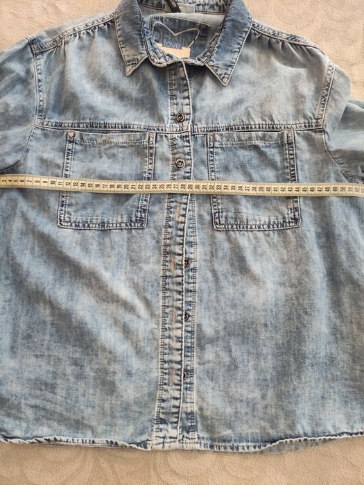 Дамски сако М/Л
М/Л/10лв.д
Без забележки.