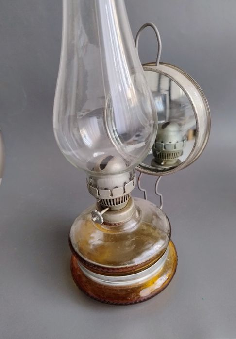 Lampă gaz / petrol lampant