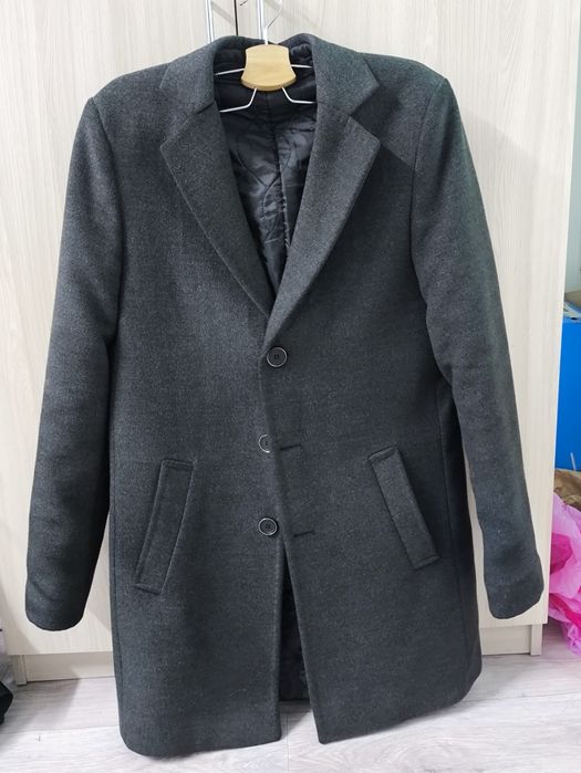Пальто мужское .