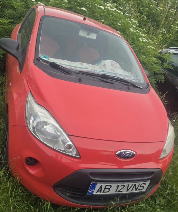 Vand Ford Ka 2009 1.2 benzină 180.000km 1 499e