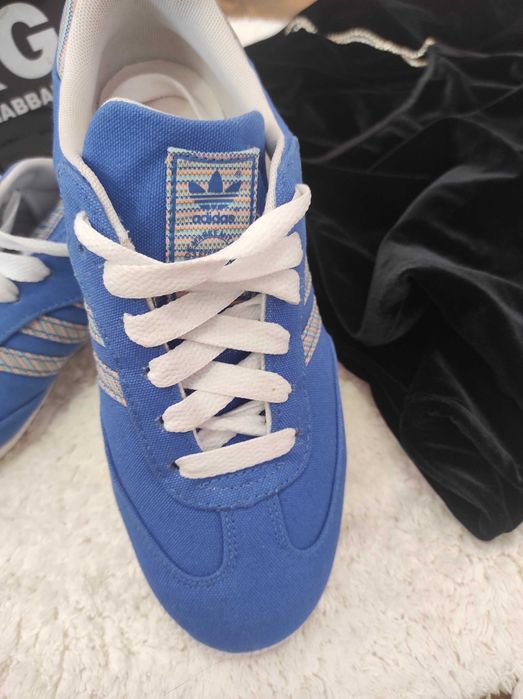 Оригинални маратонки Адидас