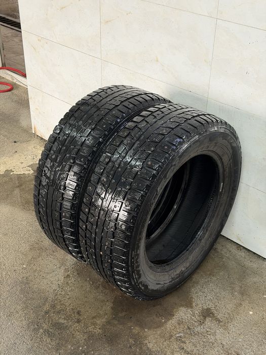 225/65/17 пара Dunlop