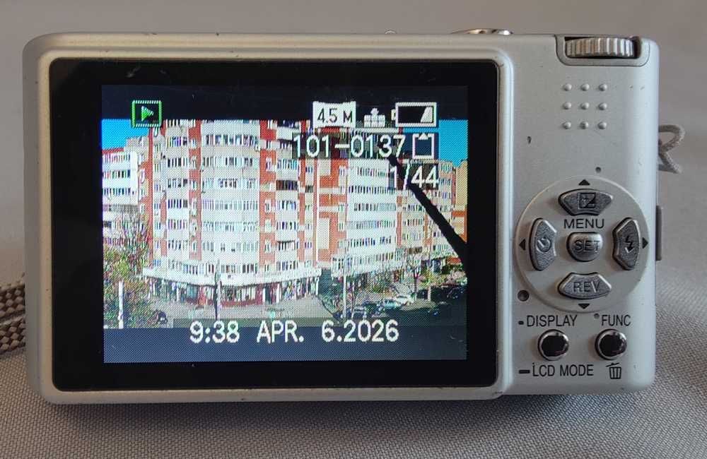 Vand foto PANASONIC Lumix DMC-FX10, 10MP, obiectiv LEICA