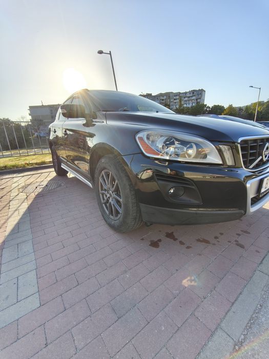 Volvo xc60 D5 пет цилиндров дизел на Волво