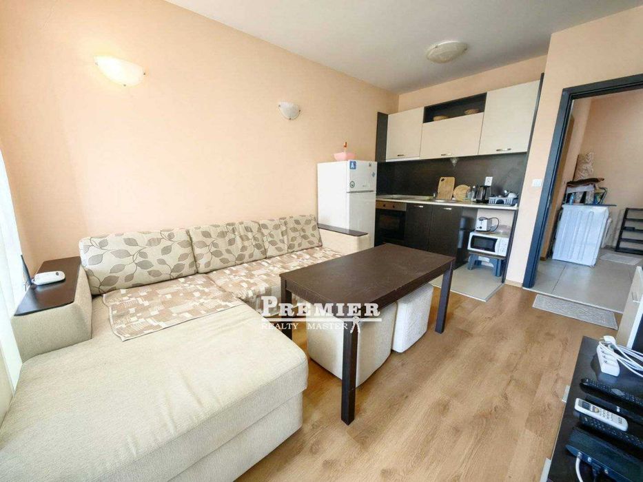 Продава се Двустаен апартамент в к.к. Слънчев бряг - 59 кв.м за 1185 €/кв.м - Снимка #4