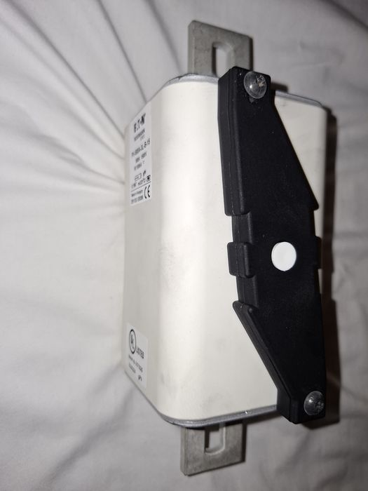 DE VANZARE /SIGURANTE  - PV500 A-1500 V DC/pachet 12 Buc /