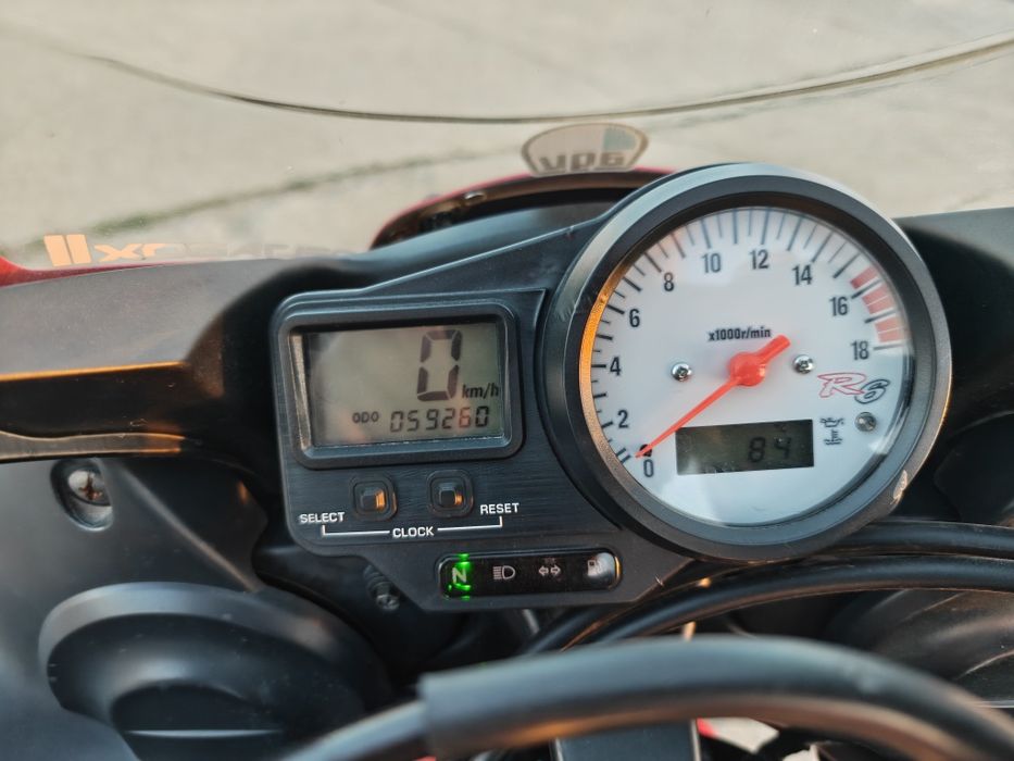 Yamaha R6 (2000)