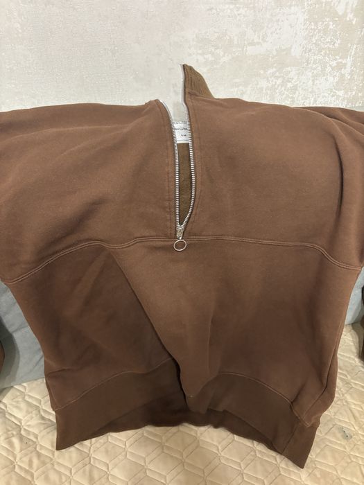 Продаю толстовку