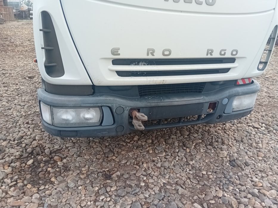 Cabina iveco eurocargo  12 tone 7,5 tone  bara față