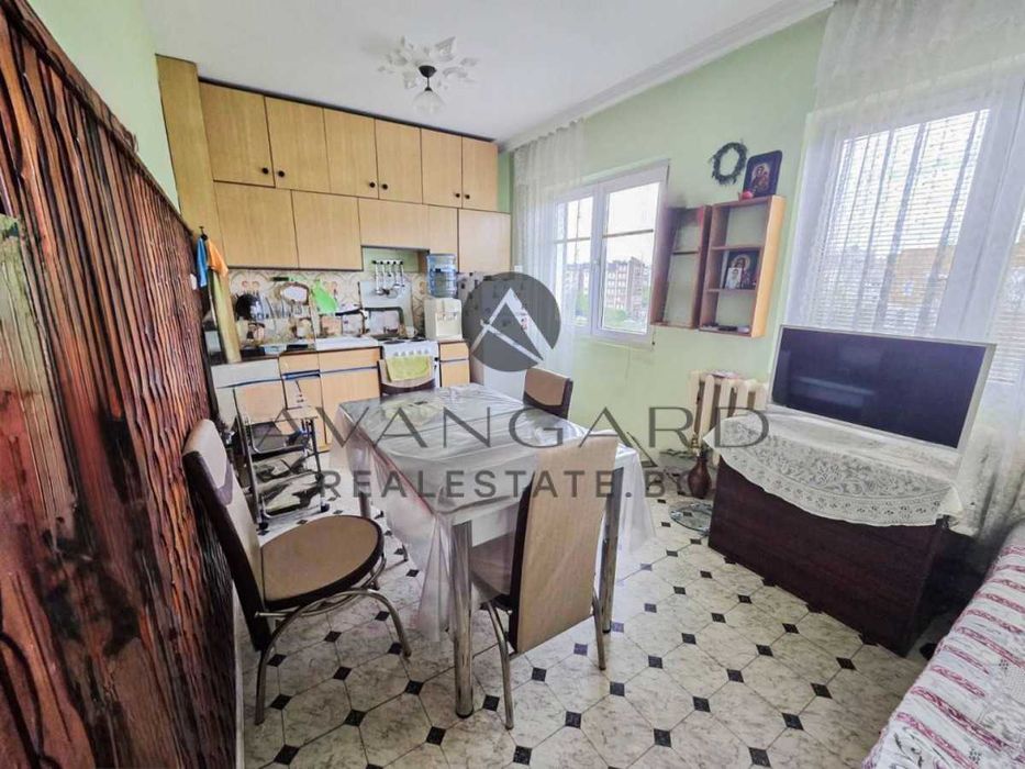 Продава се Тристаен апартамент в Пловдив, Тракия - 72 кв.м за 850 €/кв.м - Снимка #6