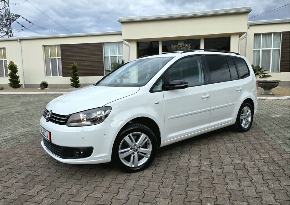 VW Touran Match 2.0 tdi 140 cp 2013 DSG