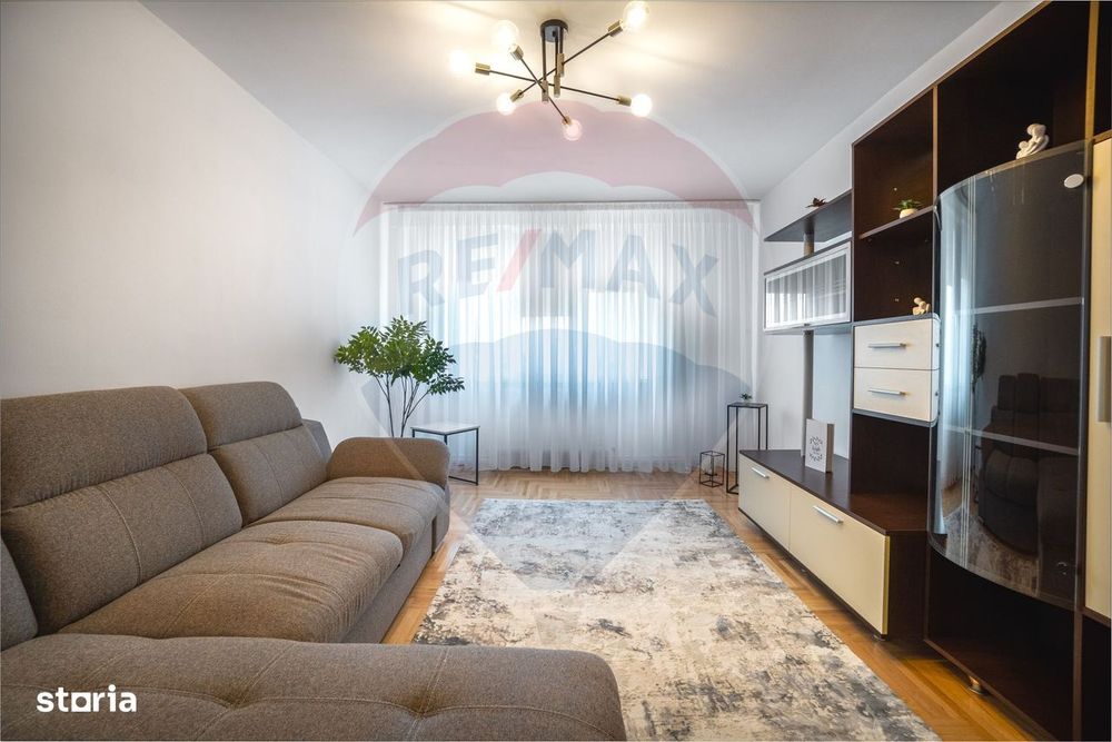 COMISION 0!!! Apartament cu 3 camere, complet renovat, de închiriat!