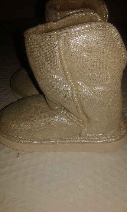 Страхотни топли ботушки Н&М - №20-21 - 12.00 лева