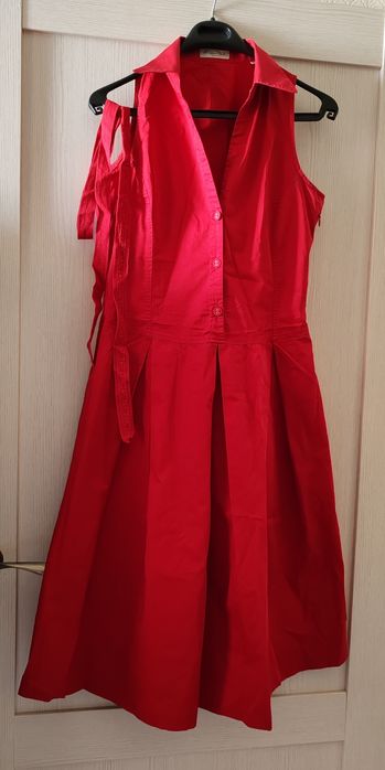 Платье летнее, красное
