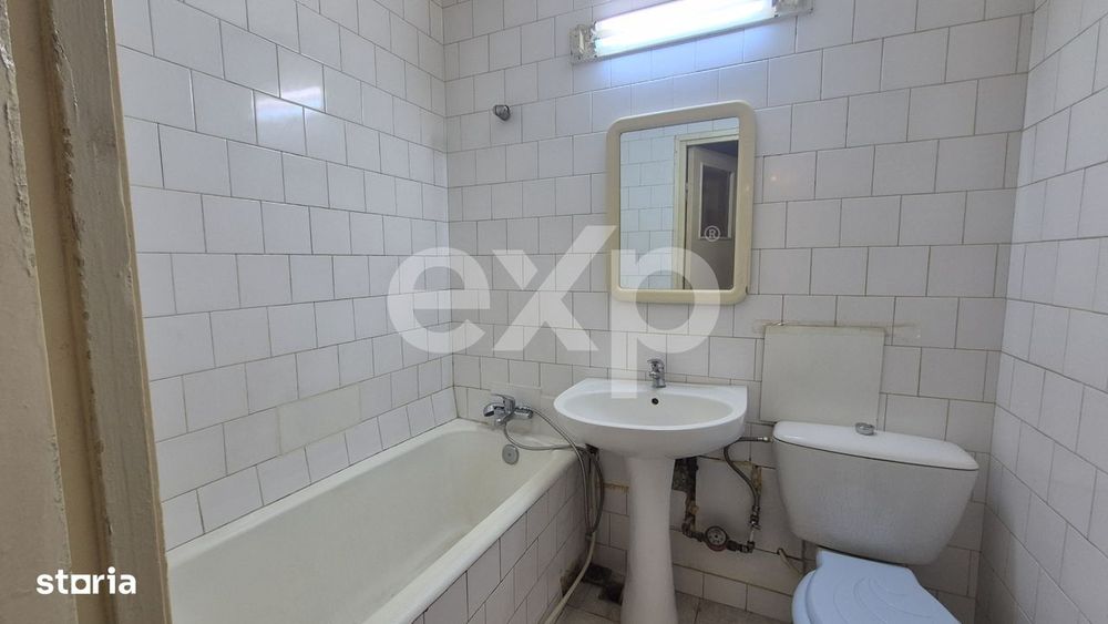 Apartament 4 camere, 81 mp – Negru Voda, Pitesti | Ideal pentru fami