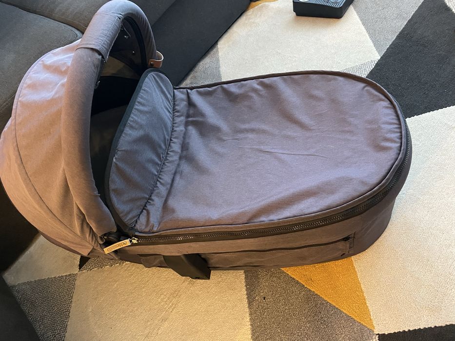 !!! НАМАЛЕНА ЦЕНА - 200лв. !!! Бебешка количка Чиполино 3в1