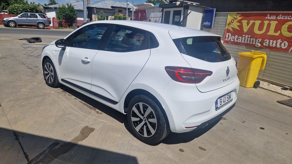 RENAULT Clio 2022 — imagine 5