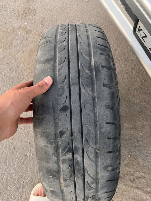 Покрышка 185/70 R14