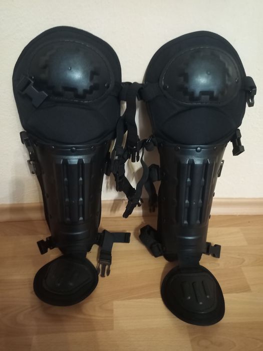 Mil-tec протектори за крака