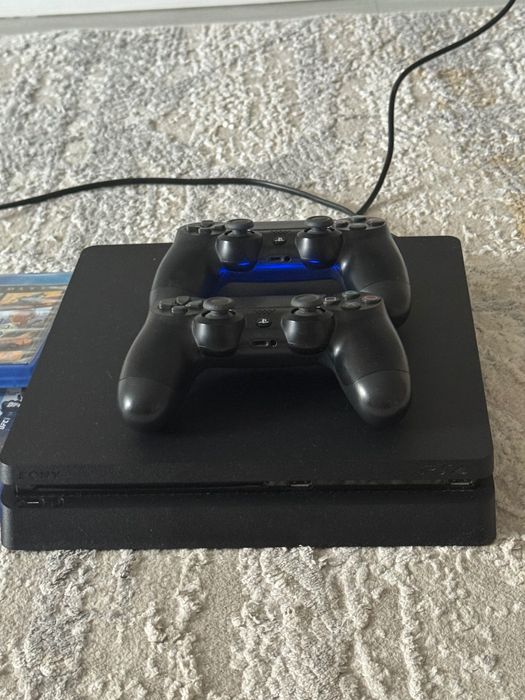 PlayStation 4 Slim