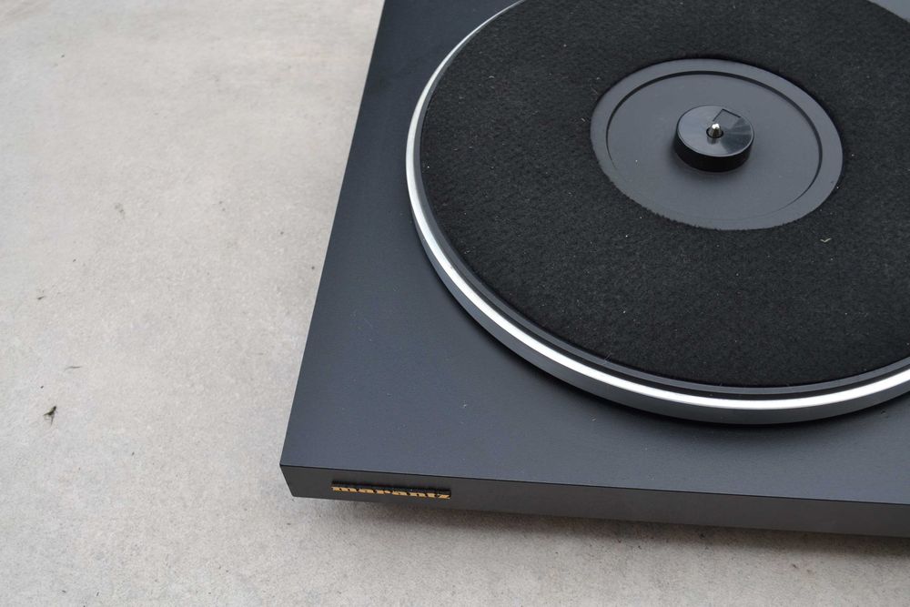 Pick up Marantz TT 52