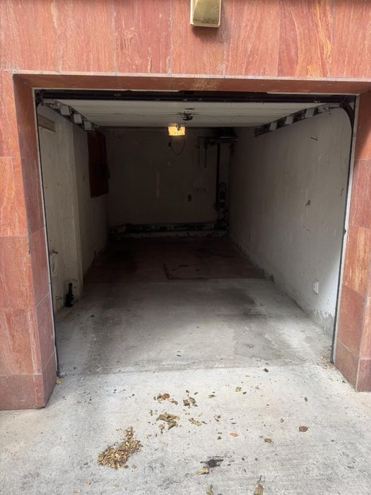 Продава се Гараж / Паркомясто в София, Гео Милев - 18 кв.м за 2500 €/кв.м - Снимка #1