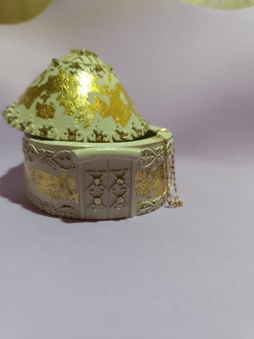 Юрта из гипса ручной работы