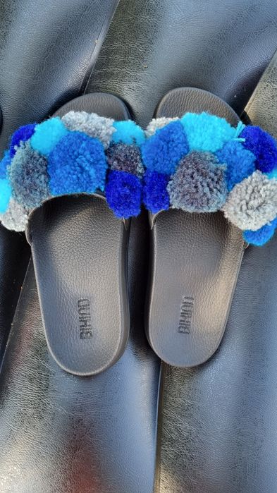 Дамски цветни чехли