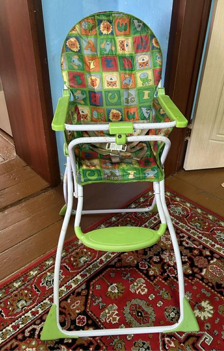 Стульчик для кормления