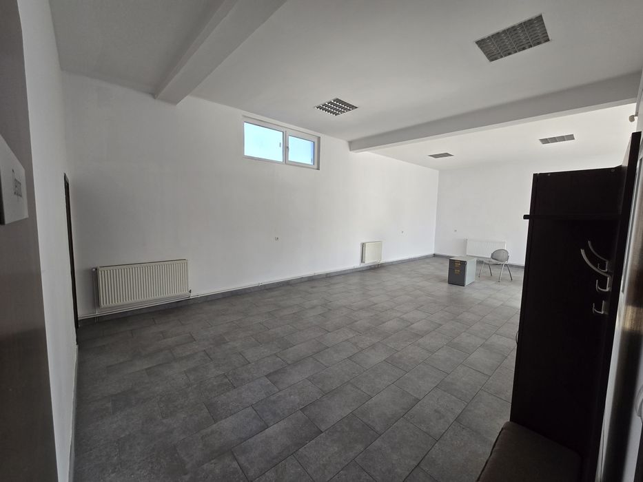 Spațiu comercial str Gheorghe Doja