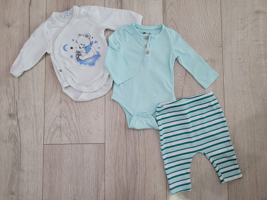 Лот от дрехи за момче, в размер 56. Включително и комлект за изписване