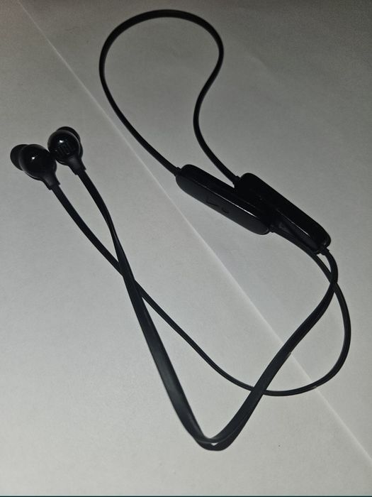 наушники jbl tune125BT