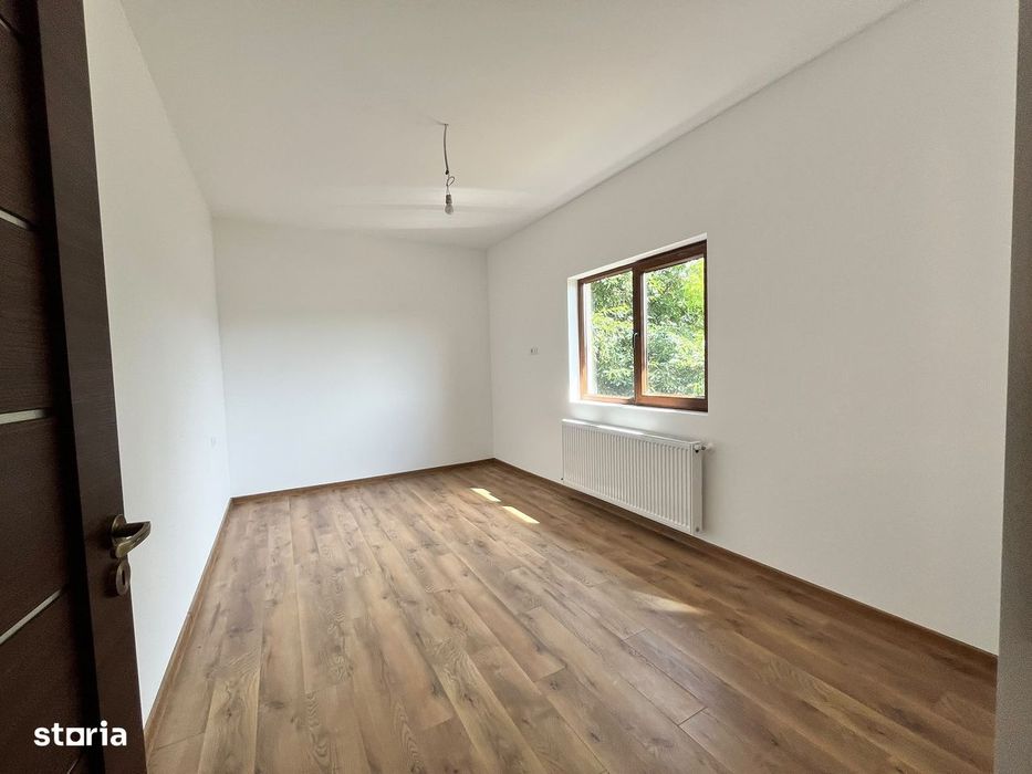 Casa superba in zona linistita - 10 min de oras