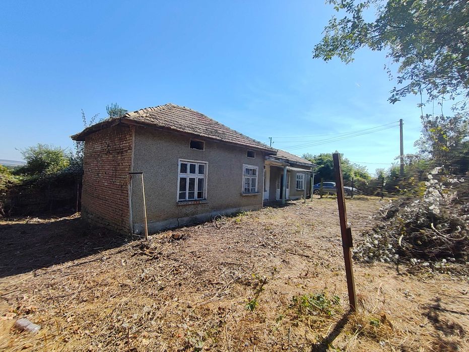Едноетажна къща - село Дралфа