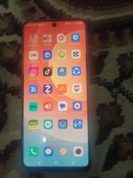 Tel  sotiladi  tel  nomi  TECNO  CAMON 19. Pamiyati  128Gb/6+6