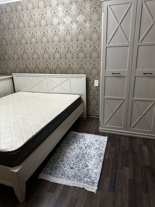 Продам спальный гарнитур новый