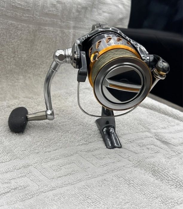 Vând set complet pescuit – Shimano Stella 2500 FD + accesorii